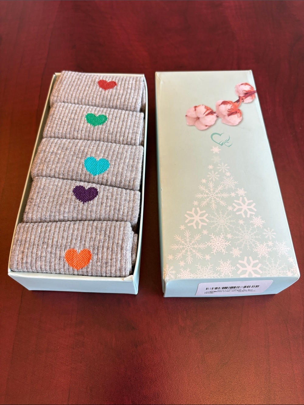 Women's Grey Ribbed Socks with Color Heart Accents - Pack of 5